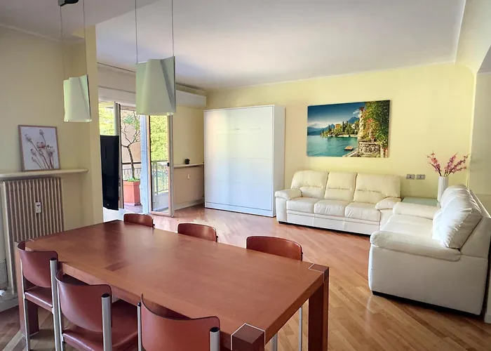 Apartament Grand View 3 *