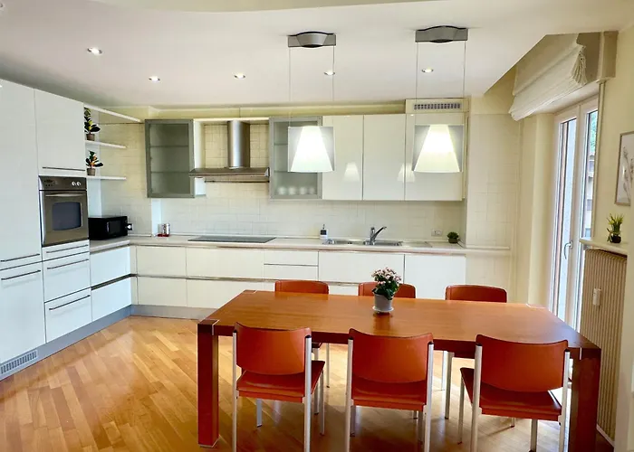 Grand View 3 * Abbadia Lariana